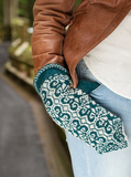 Halldora mitten pattern